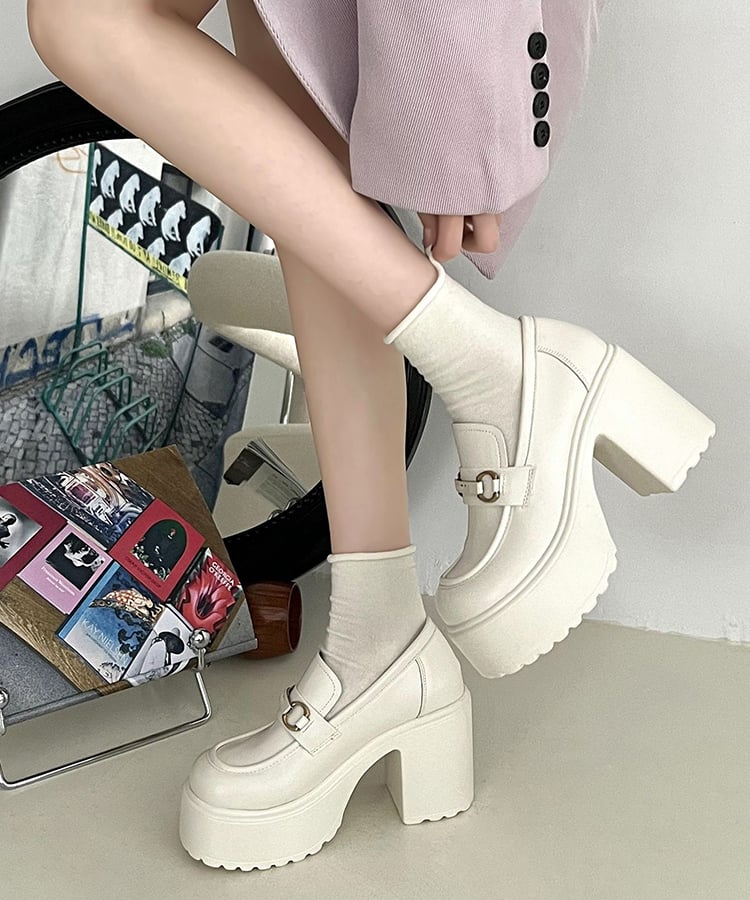 スクエアトゥチャンキーヒールビットロゴローファー12