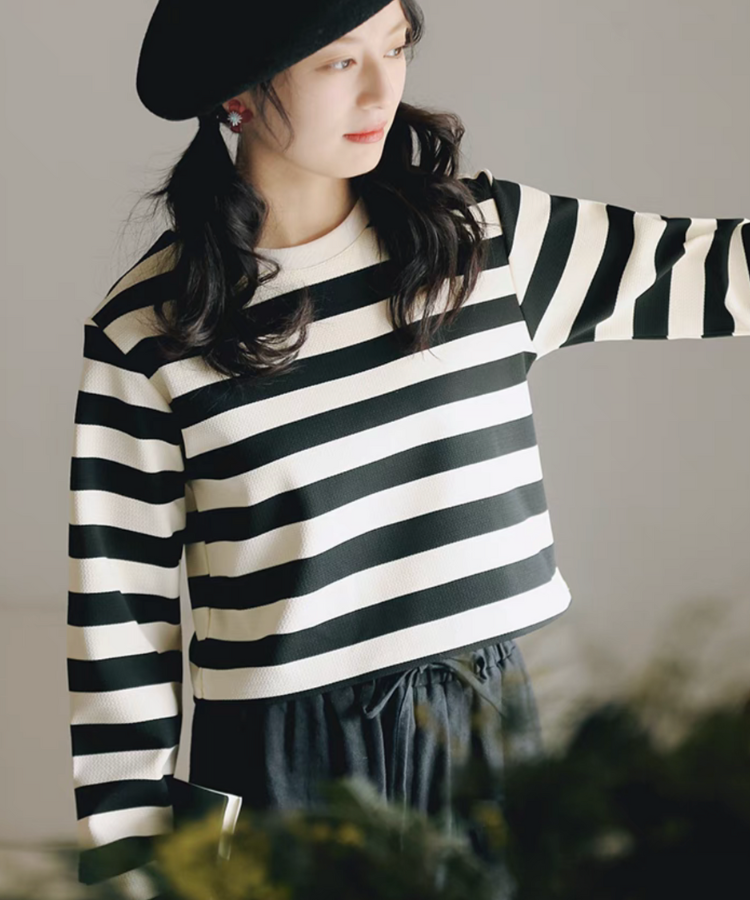 ラウンドネックワイドボーダーショートトップス