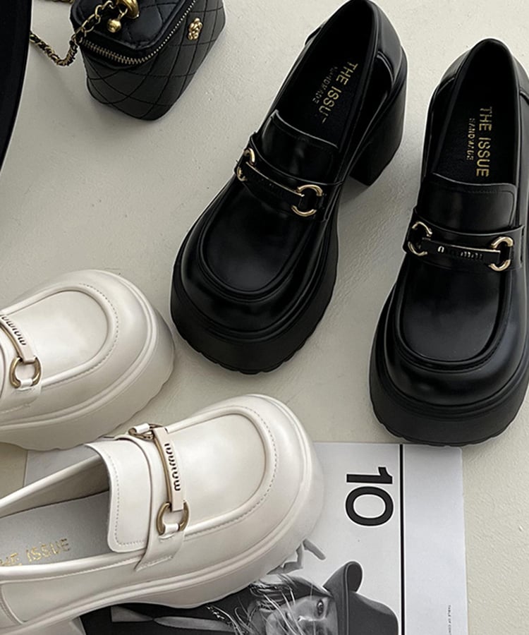 スクエアトゥチャンキーヒールビットロゴローファー12