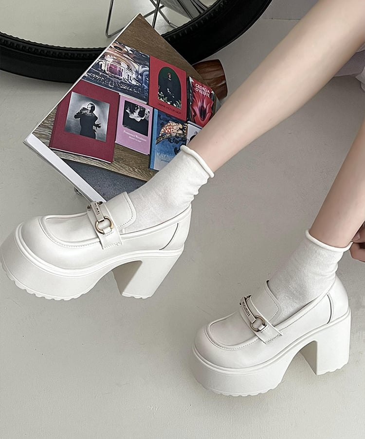 スクエアトゥチャンキーヒールビットロゴローファー13