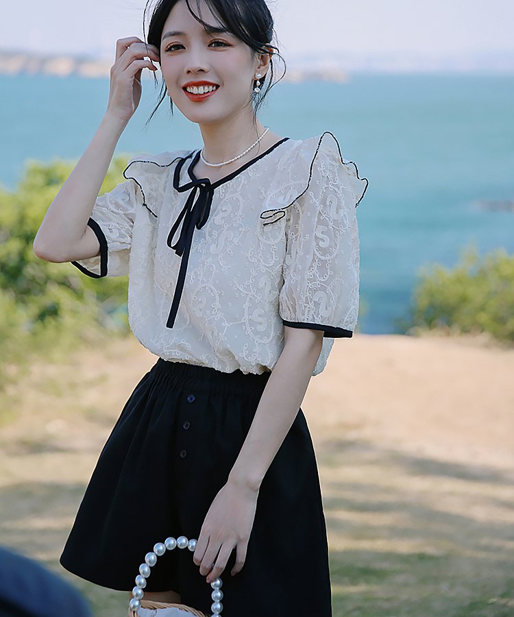 フロントリボンショルダーフリルレースシアートップス 1