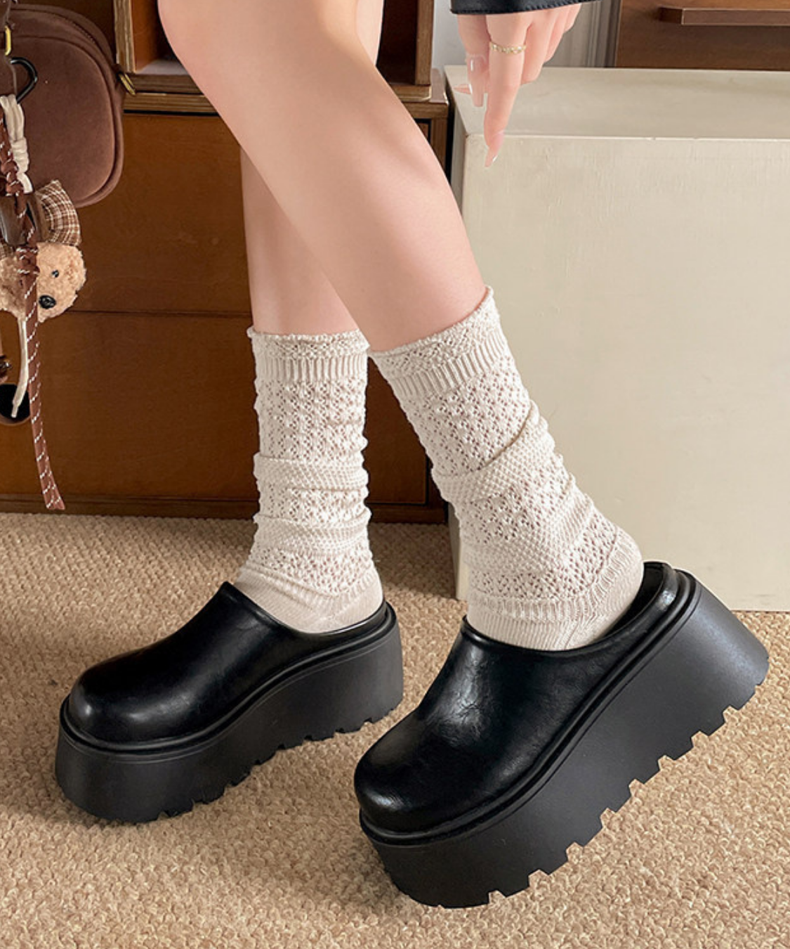 プラットフォームフェイクレザーサボ