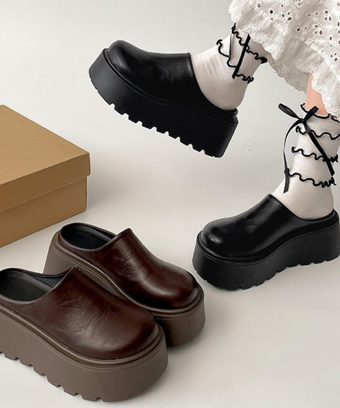 プラットフォームフェイクレザーサボ